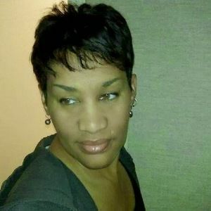 Meet your Posher, Latonya